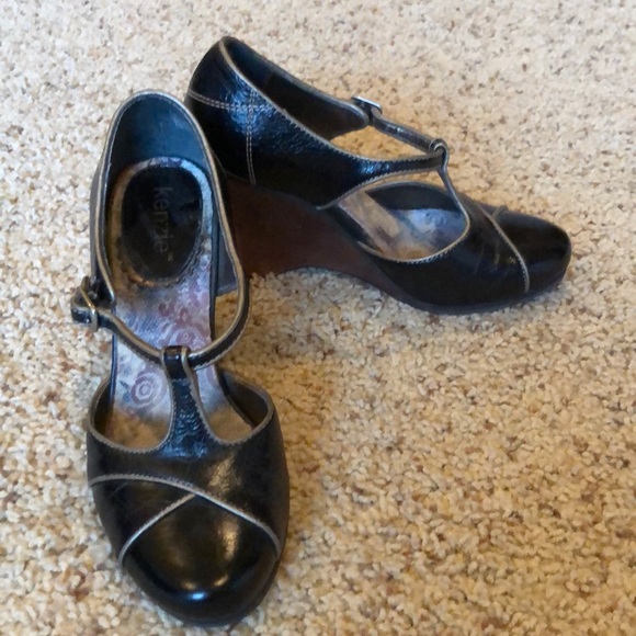 Kenzie Chelsea size 6 - Picture 4 of 6